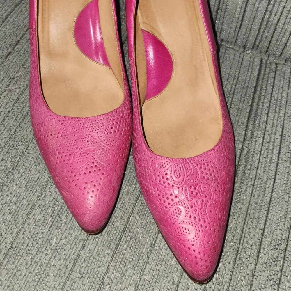 Fluevog Purpose Ambition Pumps - Picture 2 of 14